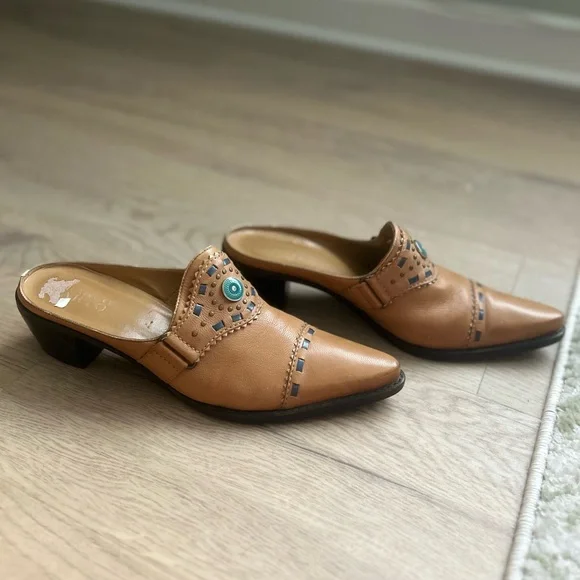 Franco Sarto Tan Leather Studded Mules - Picture 4 of 8